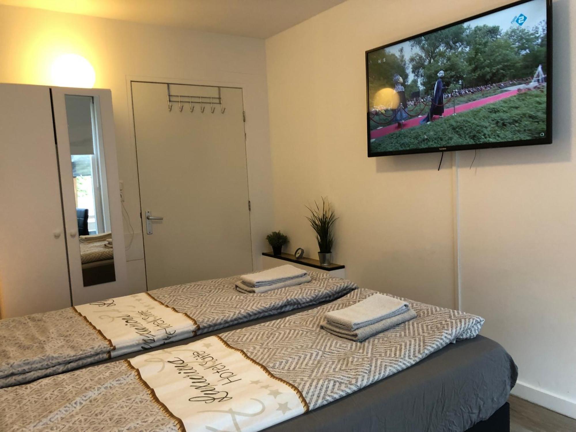 Luxe Wellness Apartment Apeldoorn With Jacuzzi And Sauna Eksteriør bilde