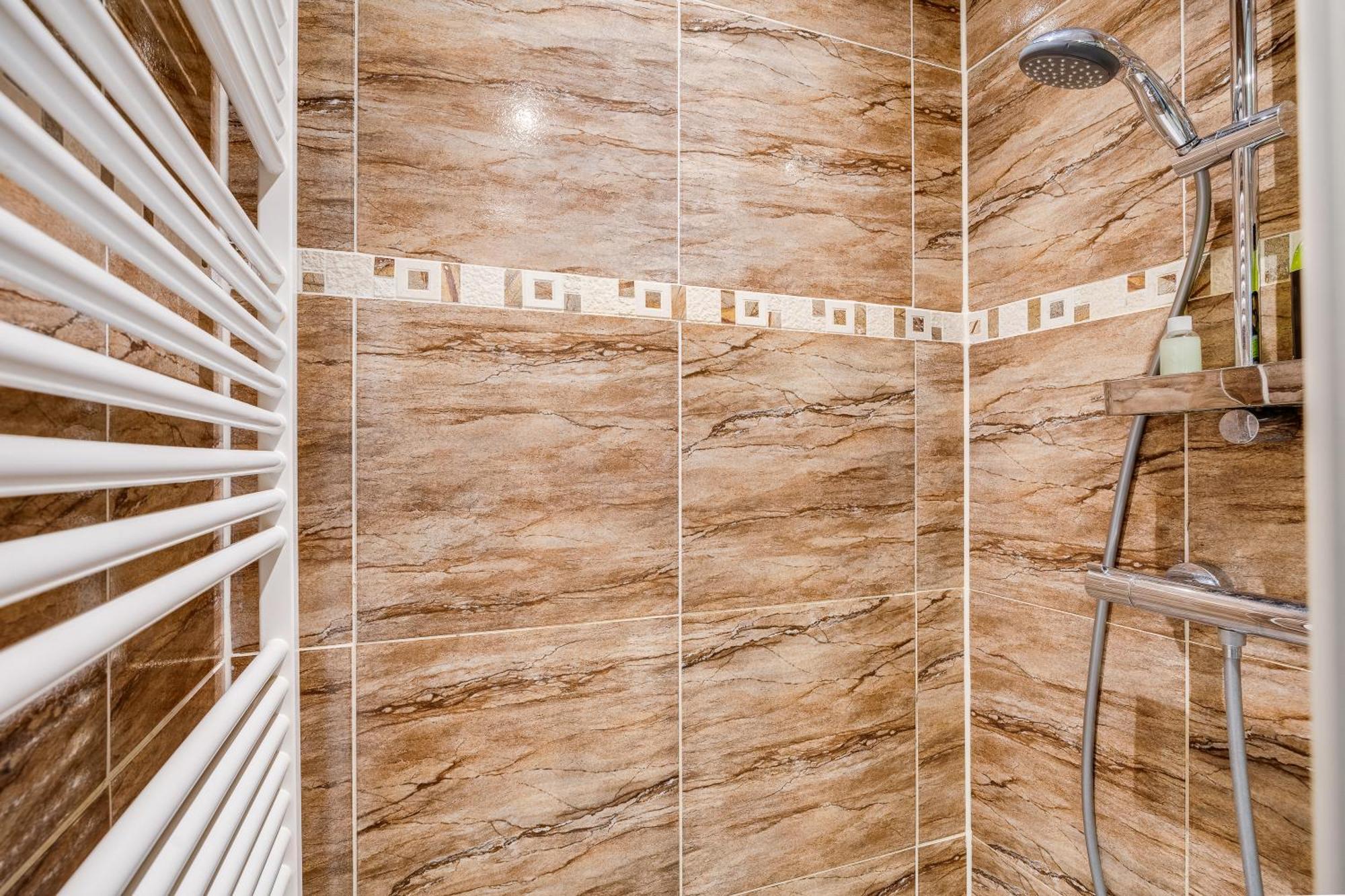 Luxe Wellness Apartment Apeldoorn With Jacuzzi And Sauna Eksteriør bilde